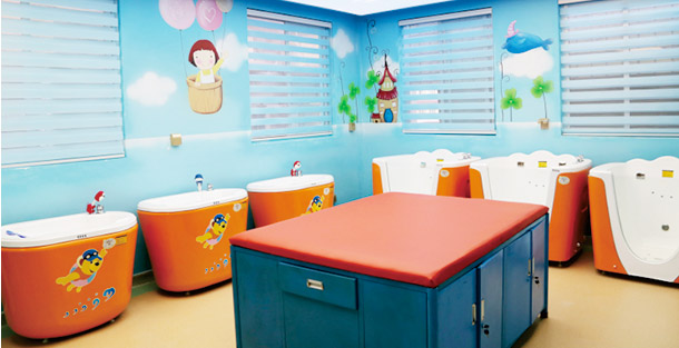 Ӥ�׶���Ӿ��